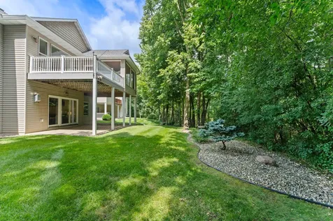 1544 Salem Court SW Rochester MN 55902