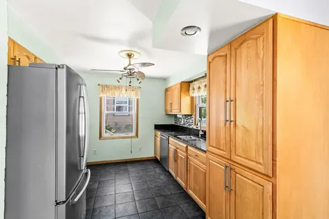 4710 Tioga Street Duluth MN 55804
