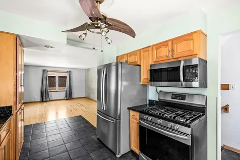 4710 Tioga Street Duluth MN 55804