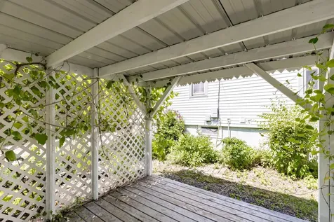 4710 Tioga Street Duluth MN 55804