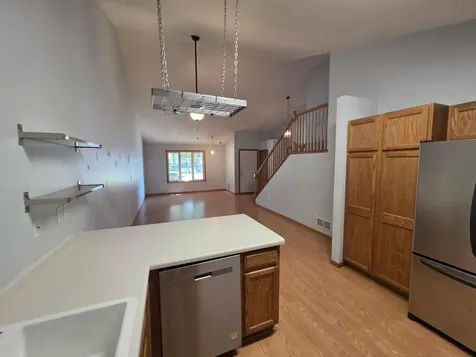832 Matthew Drive Chaska MN 55318