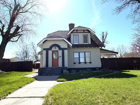 207 S Johnson Avenue Fosston MN 56542