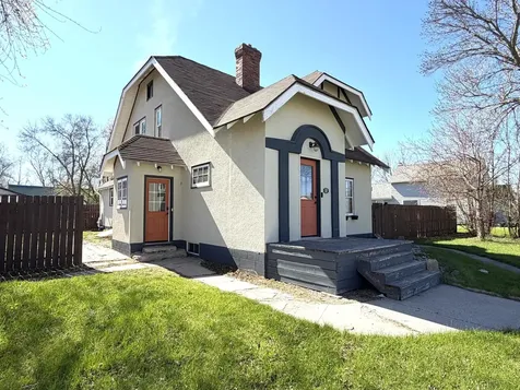 207 S Johnson Avenue Fosston MN 56542