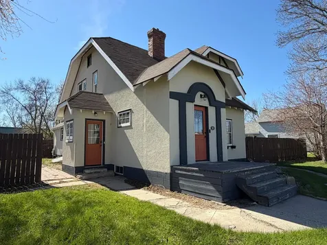 207 S Johnson Avenue Fosston MN 56542