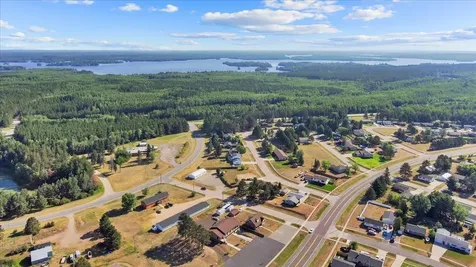 105 Central Boulevard Babbitt MN 55706