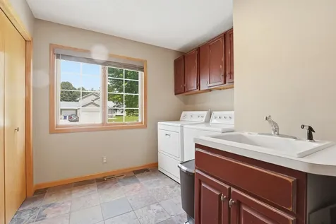 13345 54th Avenue N Plymouth MN 55442