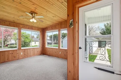 827 7th Avenue SW Faribault MN 55021