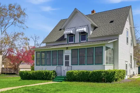 827 7th Avenue SW Faribault MN 55021