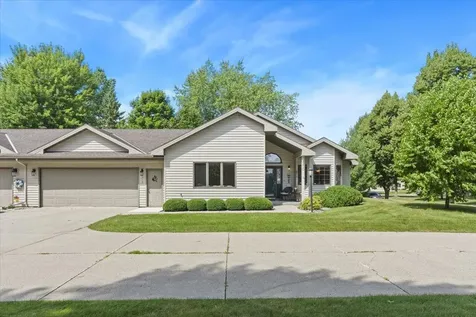 2210 Brookwood Court Fergus Falls MN 56537
