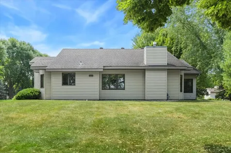 2210 Brookwood Court Fergus Falls MN 56537