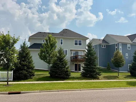 16253 Duskwood Trail Lakeville MN 55044