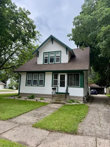 447 E School Street Owatonna MN 55060