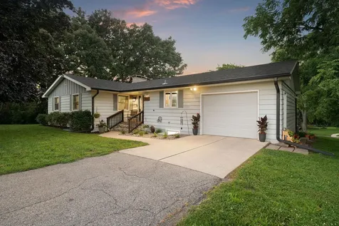 1817 S Shore Drive Albert Lea MN 56007