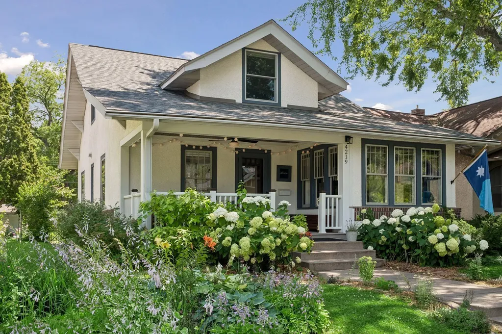 4219 Grand Avenue S Minneapolis MN 55409