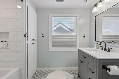 4219 Grand Avenue S Minneapolis MN 55409