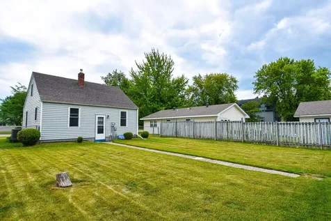 417 Kendall Avenue S Thief River Falls MN 56701