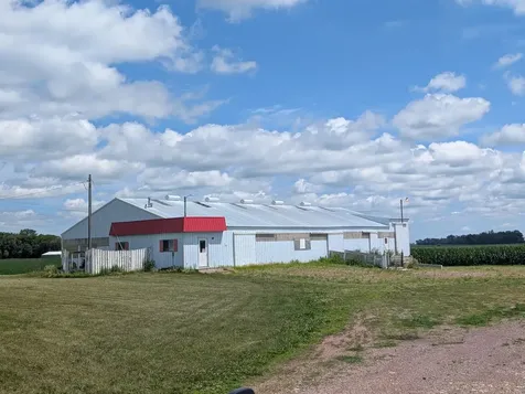 25945 State Highway 4 Sleepy Eye MN 56085