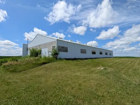 25945 State Highway 4 Sleepy Eye MN 56085
