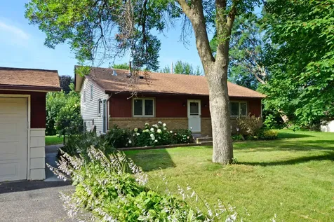 6609 74 1/2 Avenue N Brooklyn Park MN 55428