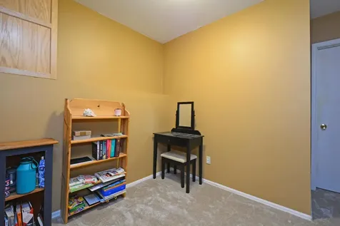 6609 74 1/2 Avenue N Brooklyn Park MN 55428