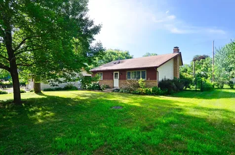 6609 74 1/2 Avenue N Brooklyn Park MN 55428