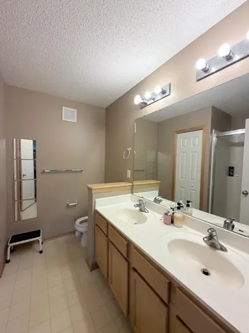 13705 54th Avenue N Plymouth MN 55446