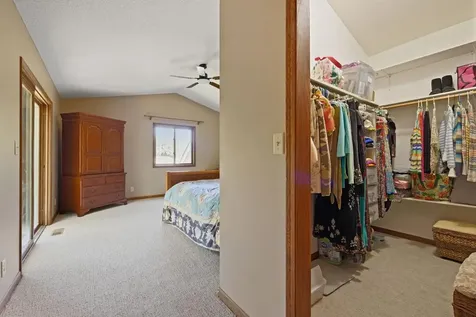 16451 Kenosha Avenue Lakeville MN 55044