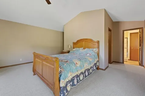 16451 Kenosha Avenue Lakeville MN 55044