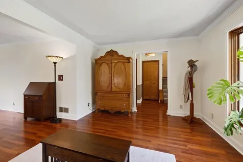 16451 Kenosha Avenue Lakeville MN 55044