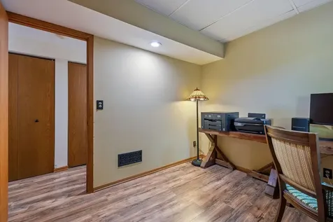 16451 Kenosha Avenue Lakeville MN 55044