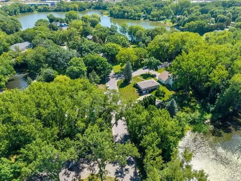 16451 Kenosha Avenue Lakeville MN 55044