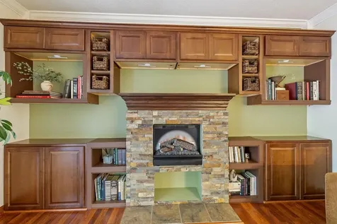 16451 Kenosha Avenue Lakeville MN 55044