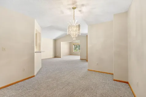 2100 Oak Tree Lane Austin MN 55912