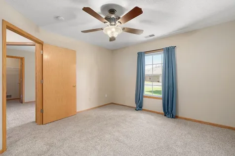 2100 Oak Tree Lane Austin MN 55912