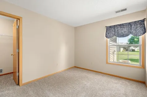 2100 Oak Tree Lane Austin MN 55912