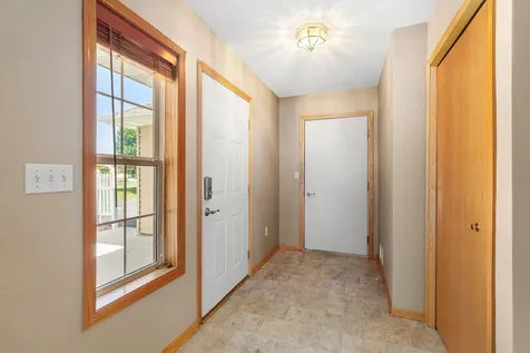 2100 Oak Tree Lane Austin MN 55912
