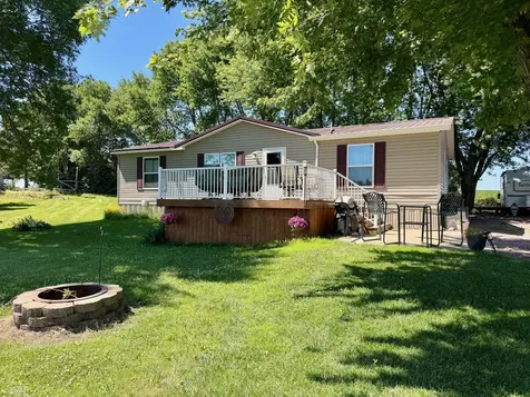 25 Pommier Lane Garvin MN 56132