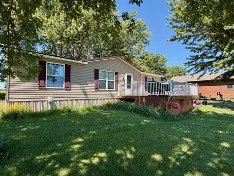 25 Pommier Lane Garvin MN 56132