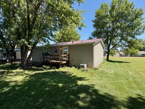 25 Pommier Lane Garvin MN 56132