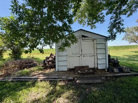 25 Pommier Lane Garvin MN 56132