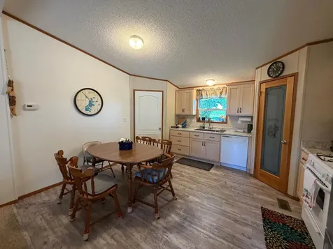 25 Pommier Lane Garvin MN 56132