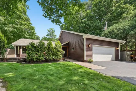 6074 Ridgewood Road Mound MN 55364