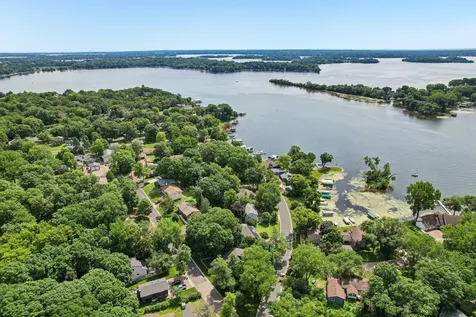 6074 Ridgewood Road Mound MN 55364