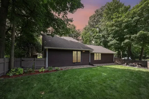 6074 Ridgewood Road Mound MN 55364