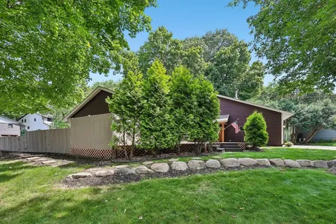 6074 Ridgewood Road Mound MN 55364