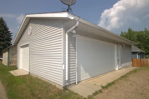 425 8th Street NE Staples MN 56479