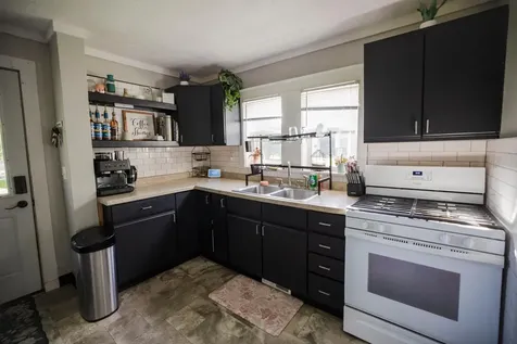 716 Lyndale Avenue Morris MN 56267