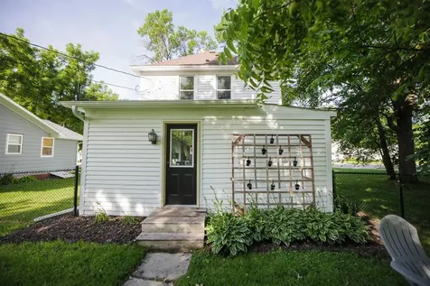 716 Lyndale Avenue Morris MN 56267