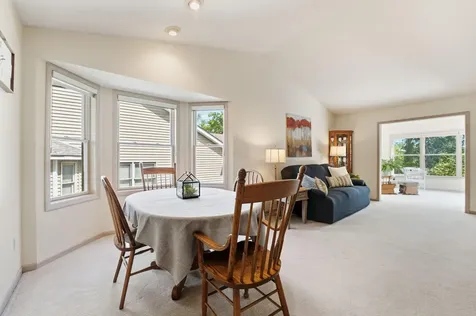 644 Overlook Drive Roseville MN 55113