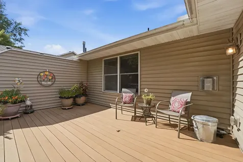 644 Overlook Drive Roseville MN 55113